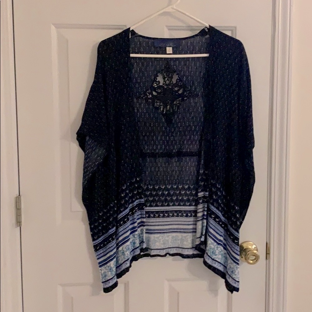 Texturized Kimono